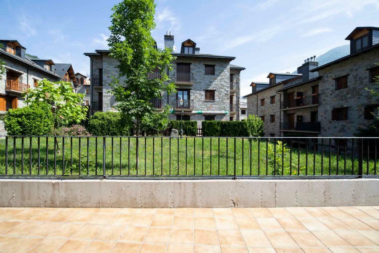 Mincholet, Bajo Con Gran Terraza Villanova Exterior foto